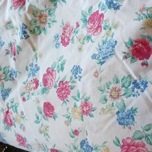 Quilt Light Weight 81" by 59"